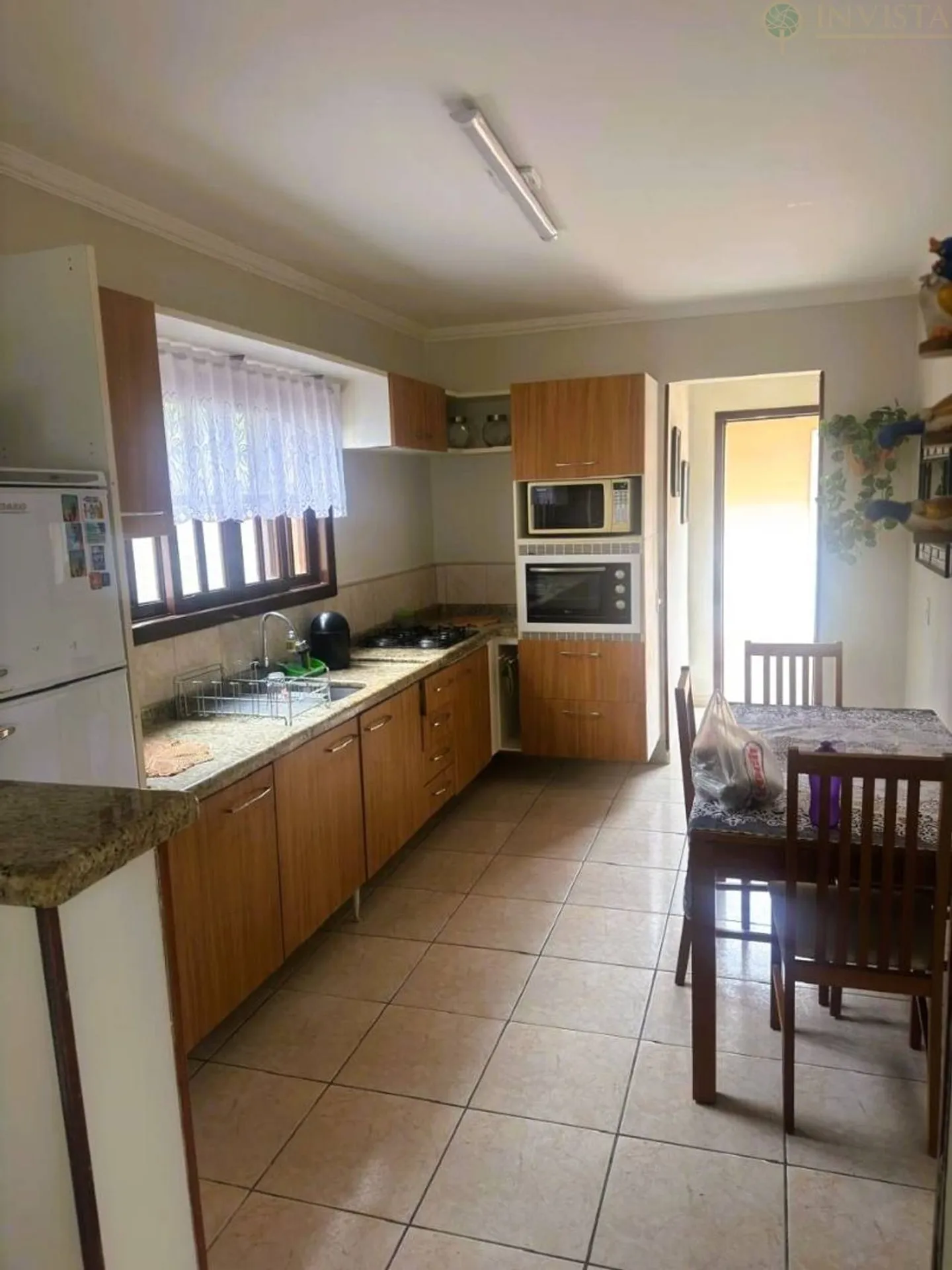4-bedroom house with a grill on the balcony in Florianópolis — photo 24