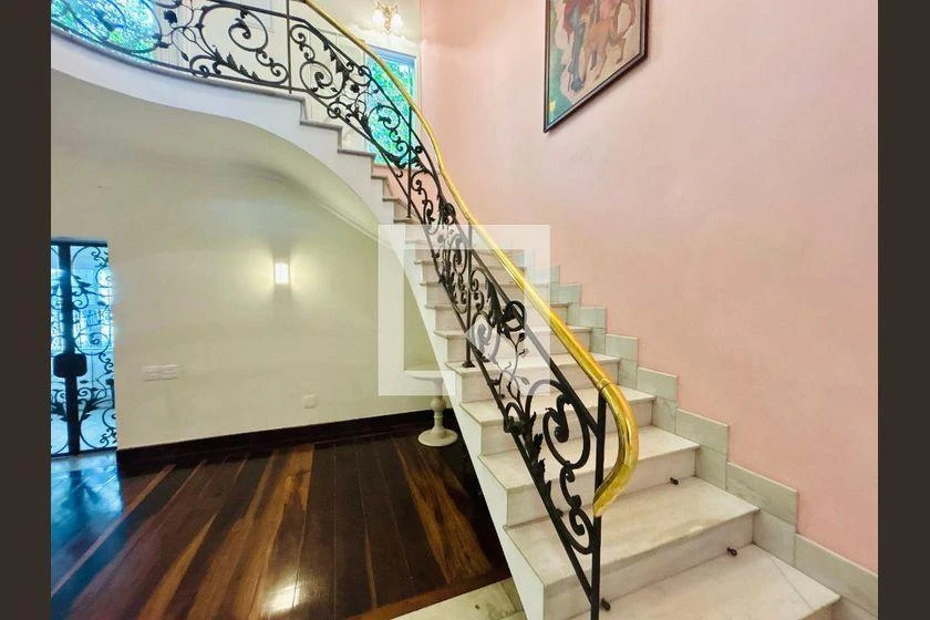 4-bedroom house with a mountain view in Rio de Janeiro — photo 12