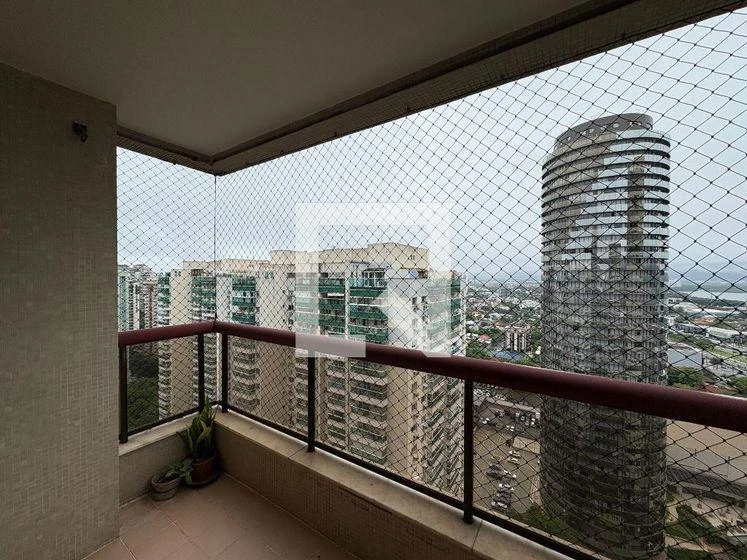 72 m² apartment with a grill on the balcony and a water view
