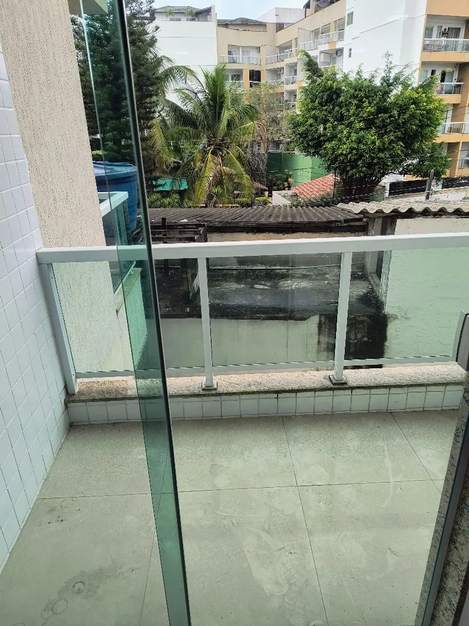 Unfurnished 1-bedroom apartment with balcony and 40 m² — photo 13