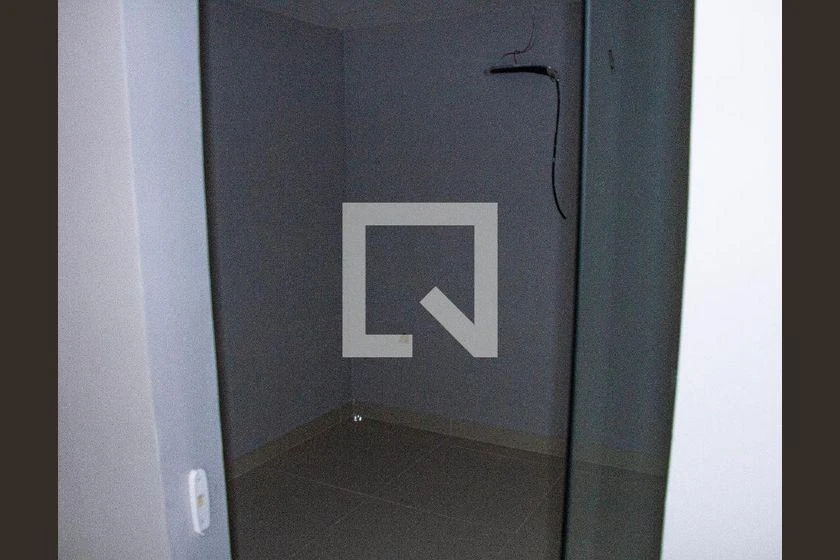 Rental house with 4 bedrooms and 250 m² open-plan kitchen — photo 36