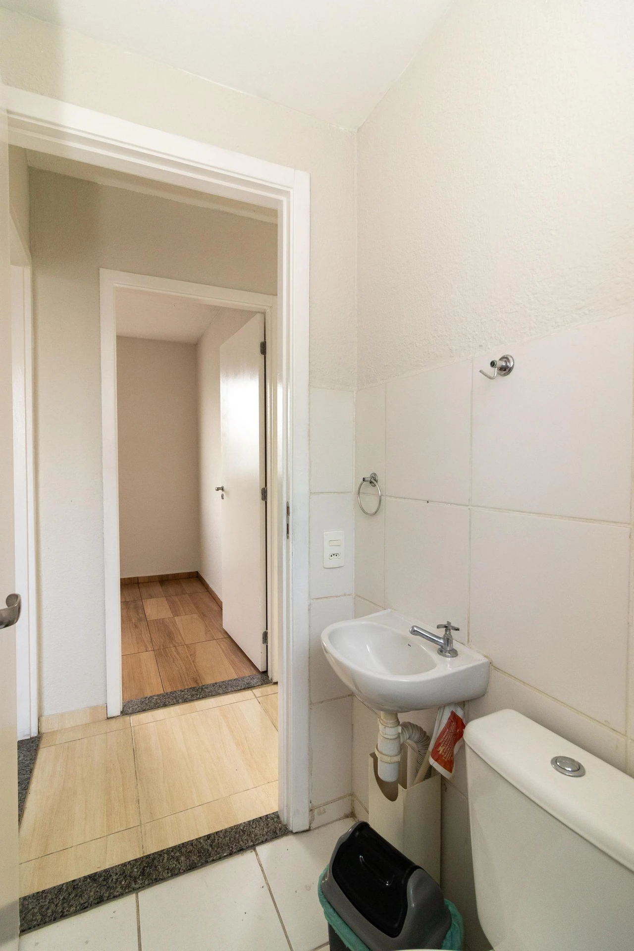 2-bedroom apartment with an open-plan kitchen — photo 17