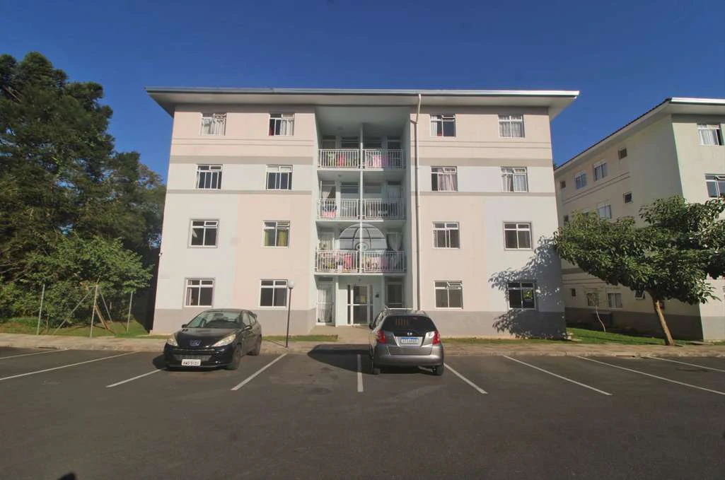 Apartamento com 2 quartos, 1 vaga e 62 m² — photo 2