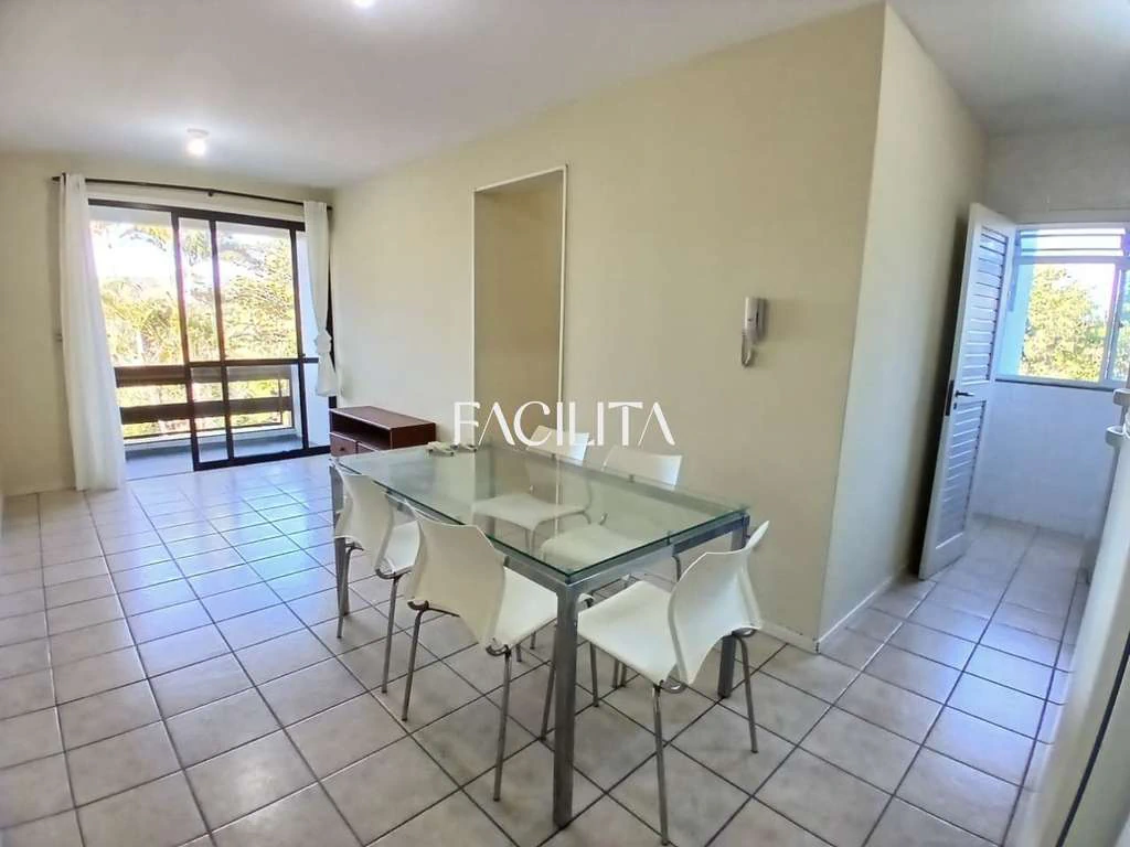 2-bedroom apartment with an open-plan kitchen
