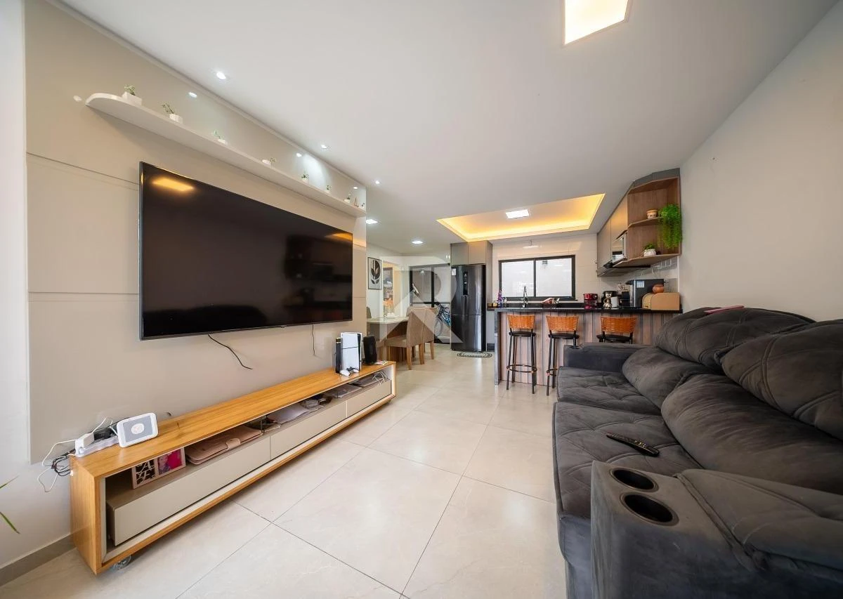 3-bedroom house with a grill on the balcony in Curitiba — photo 4