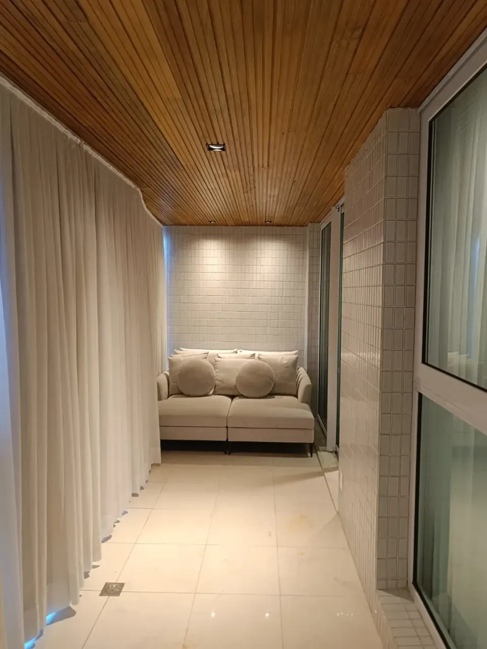 575 m² duplex with 4 bedrooms and 5 bathrooms — photo 23