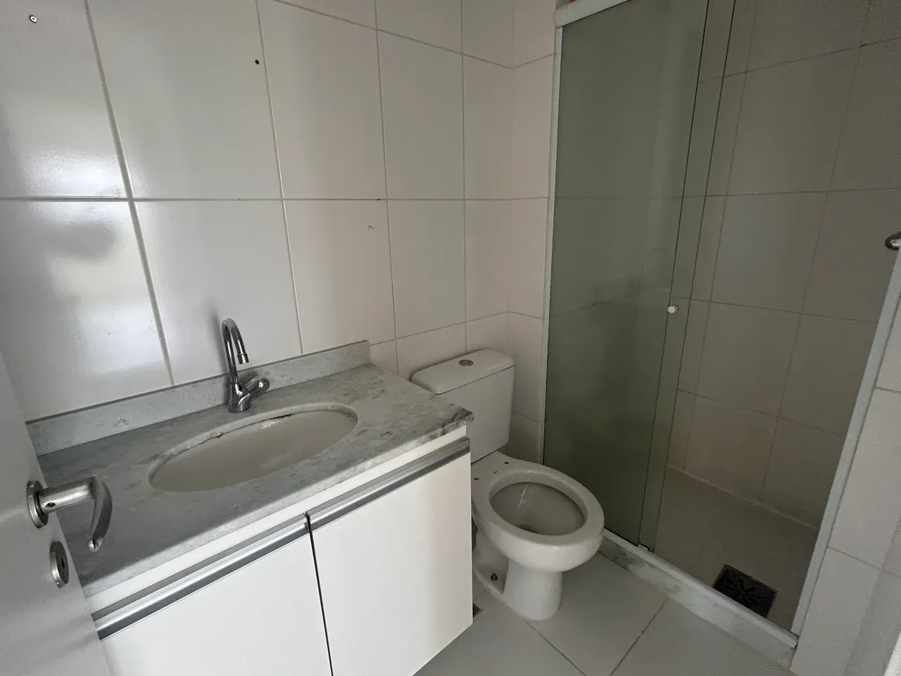 3-bedroom apartment with a mountain view in Rio de Janeiro — photo 9
