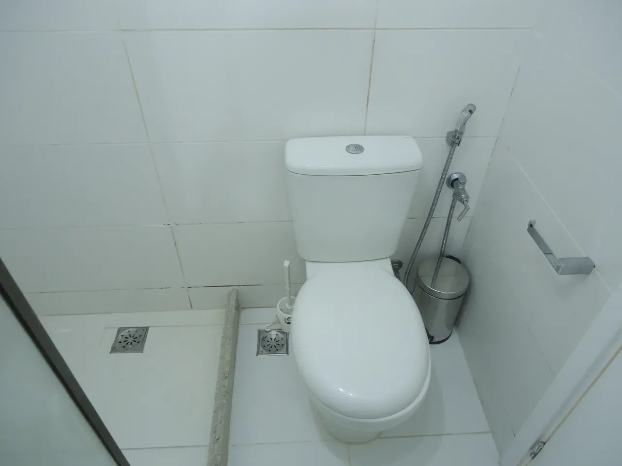 90 m² apartment with 2 bedrooms and a balcony — photo 28