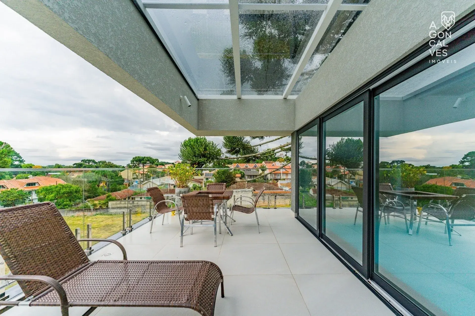 Casa em condomínio mobiliada com 4 suítes e 5 vagas — photo 33