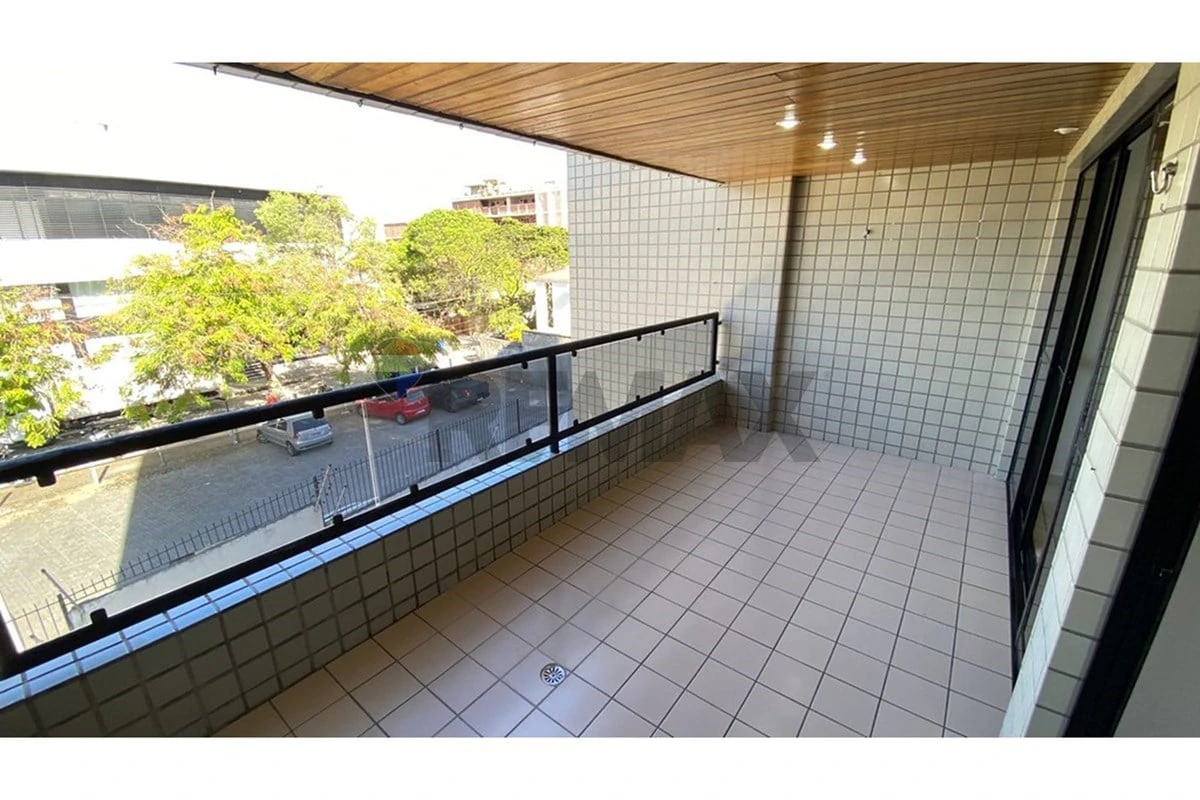 3-bedroom apartment on the 2nd floor with 100 m² — photo 2