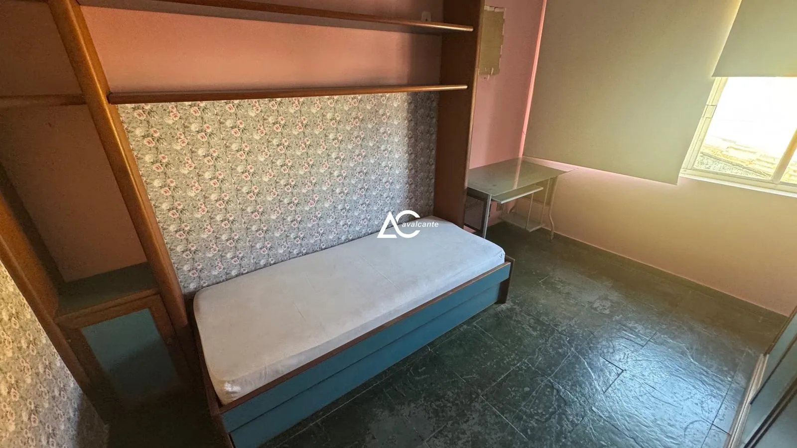 Furnished duplex house with 4 bedrooms and 600 m² — photo 34