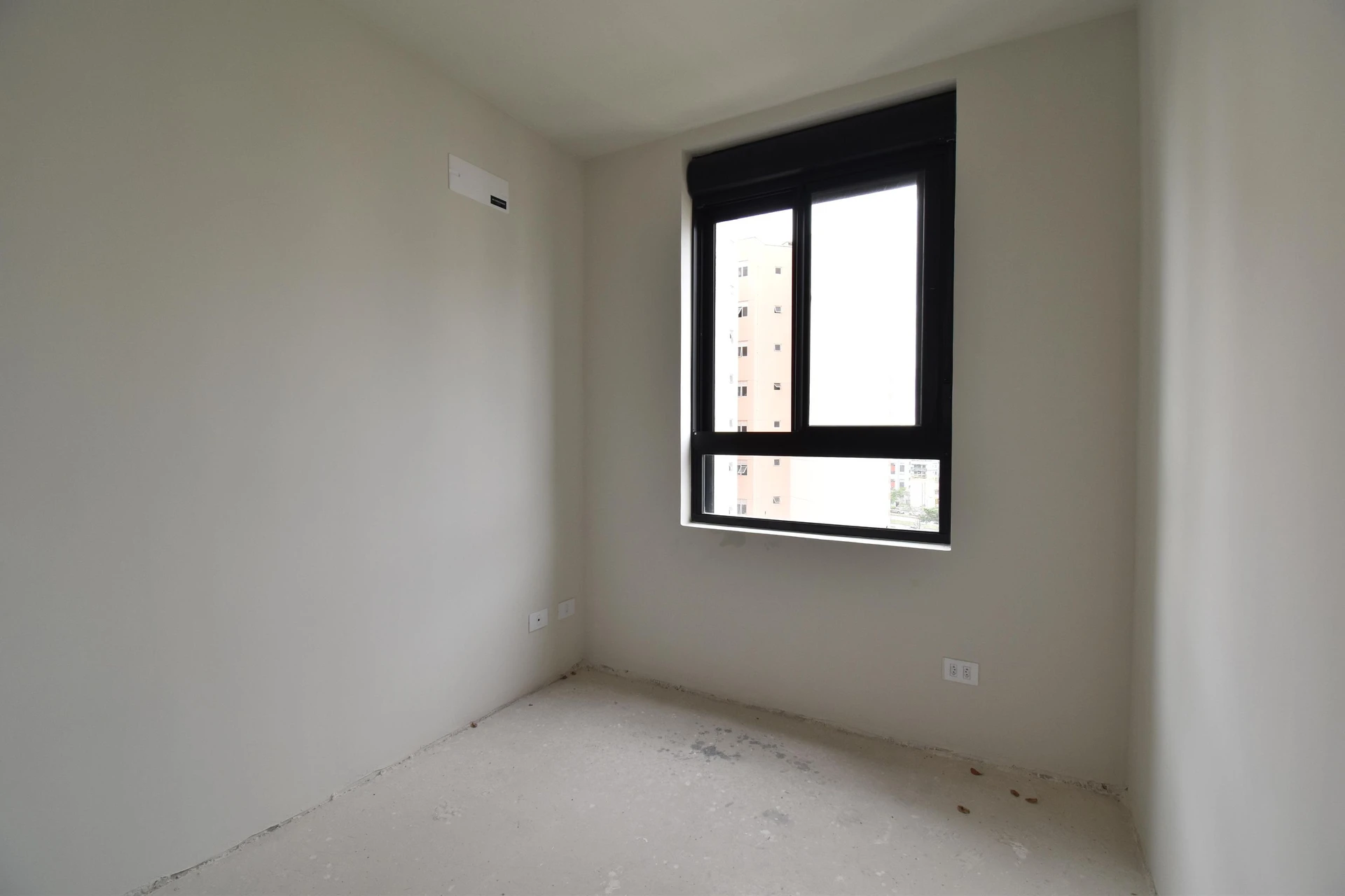 Панорамні вікна та 3 спальні: квартира 68 м² — photo 28