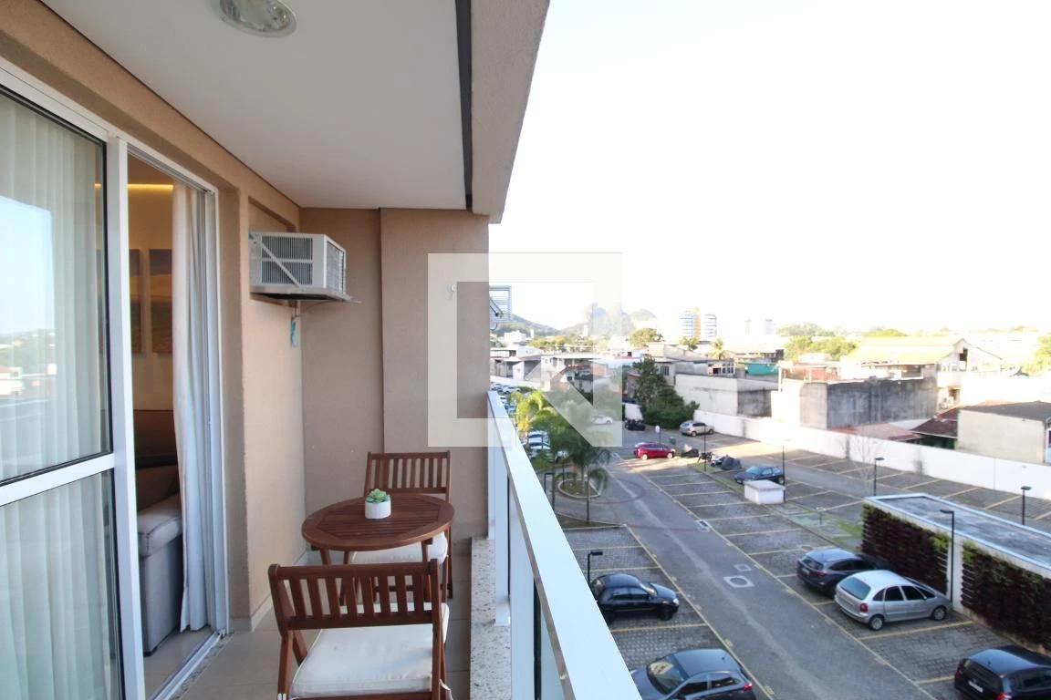 Собственный бассейн и 2 спальни: квартира 64 м² — photo 35