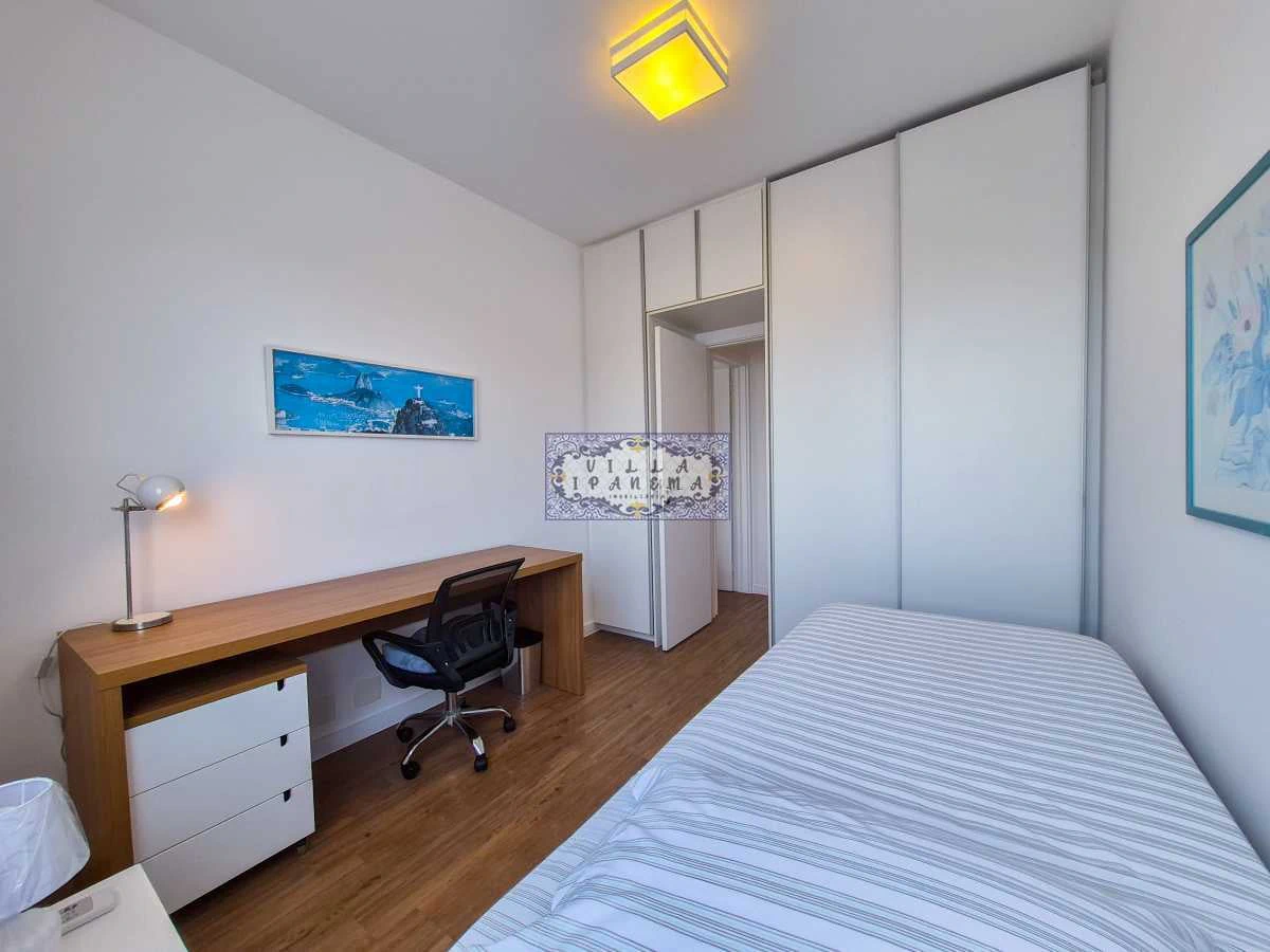 Apartamento amueblado de 75 m² con 2 dormitorios y plaza — photo 13