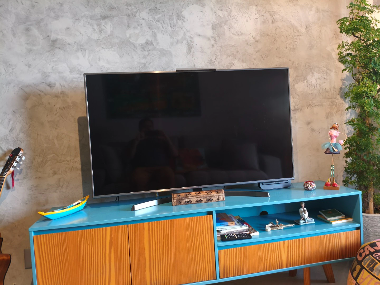 Furnished 2-bedroom apartment 80 m² with parking — photo 33