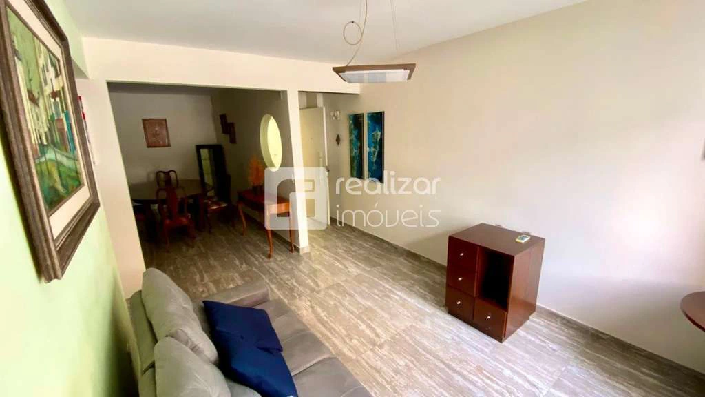 Apartamento de 2 dormitorios con suite y 1 plaza en 1er piso — photo 3