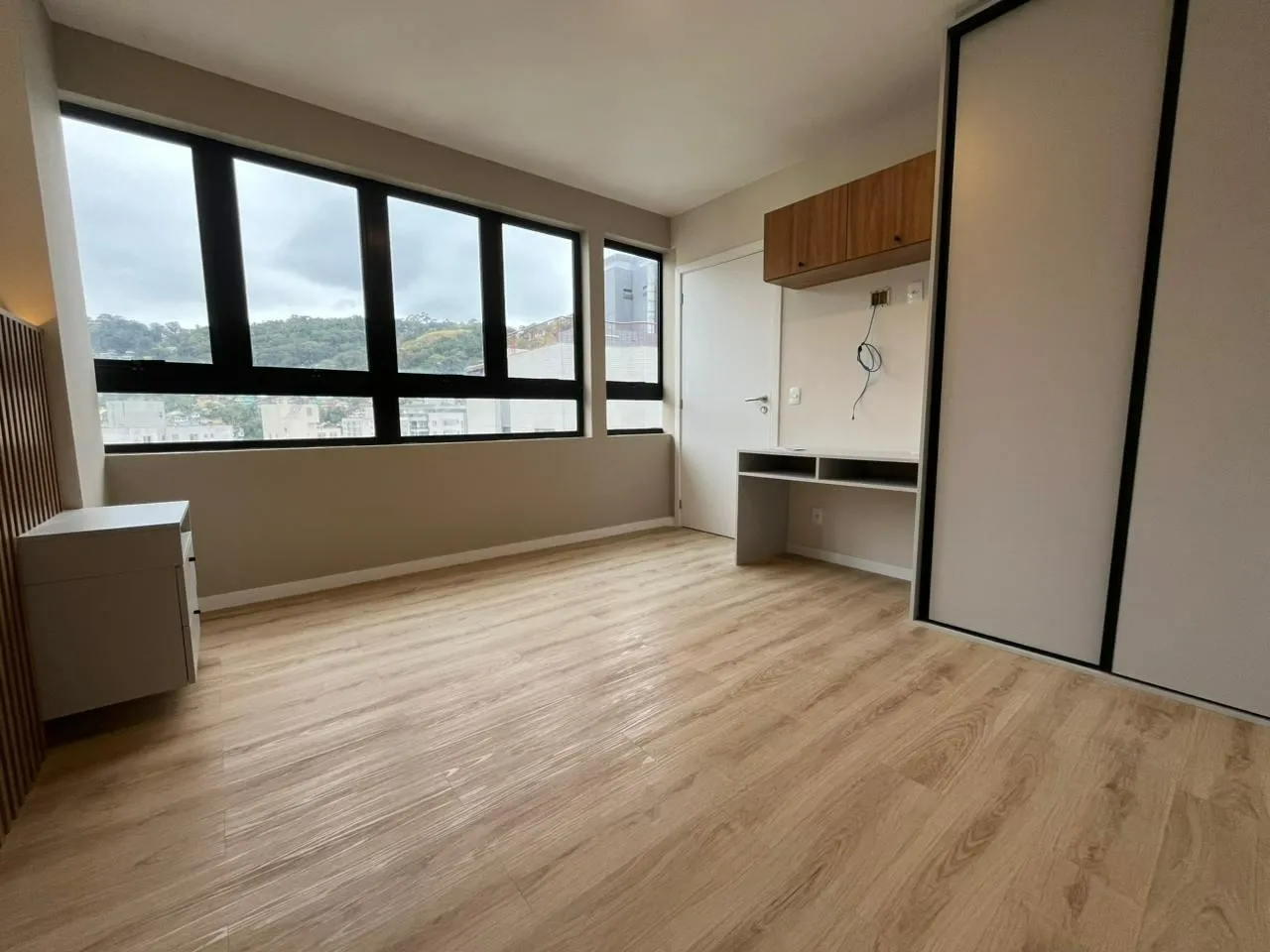 1-bedroom apartment with open-plan kitchen and 70 m² — photo 13