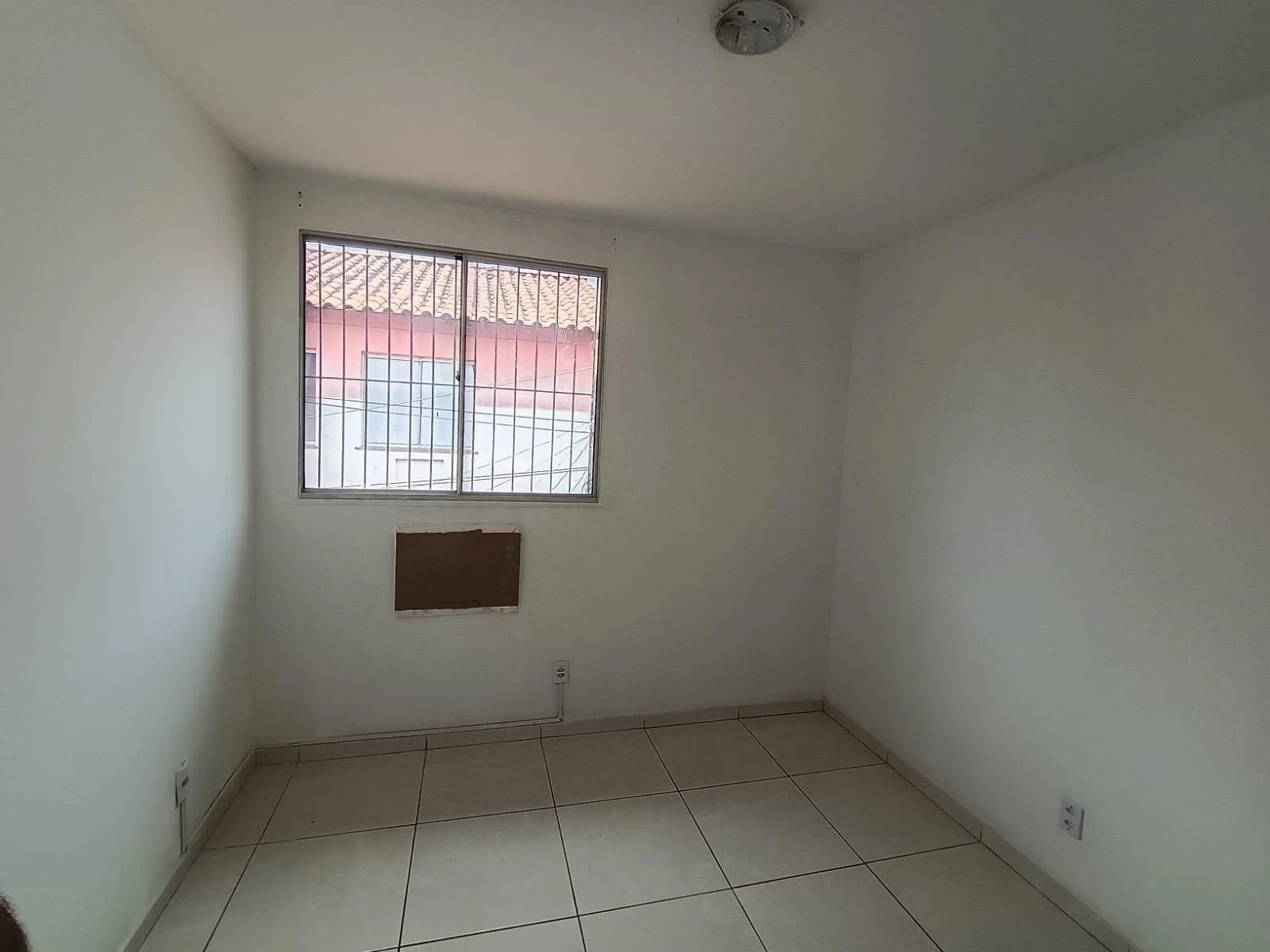 House, 50 m², with a grill on the balcony — photo 14