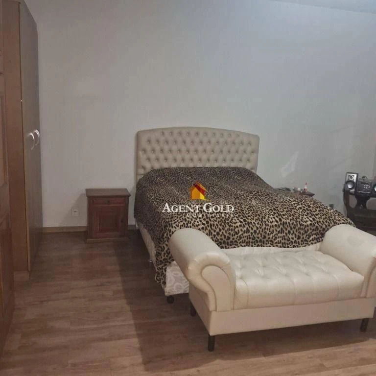 Меблированный дом с 7 спальнями и 800 м² — photo 13