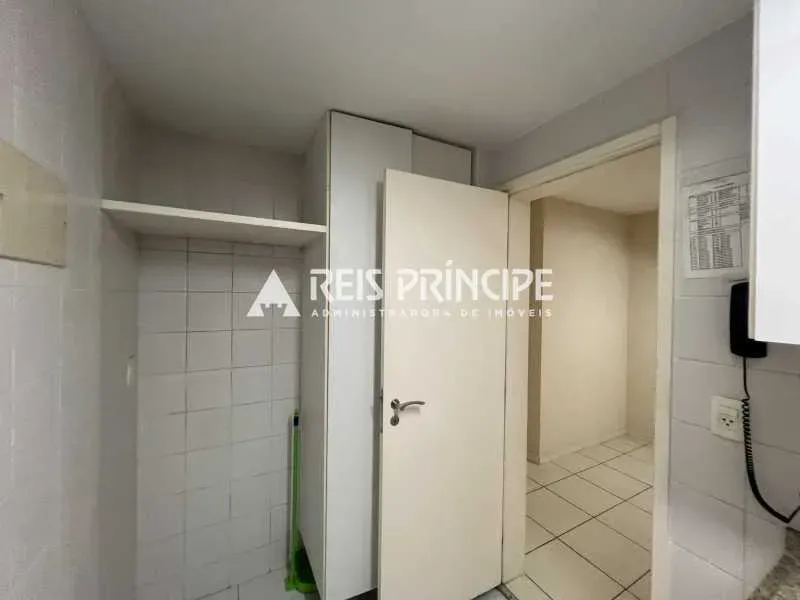 2-bedroom apartment with 1 en-suite and balcony — photo 7