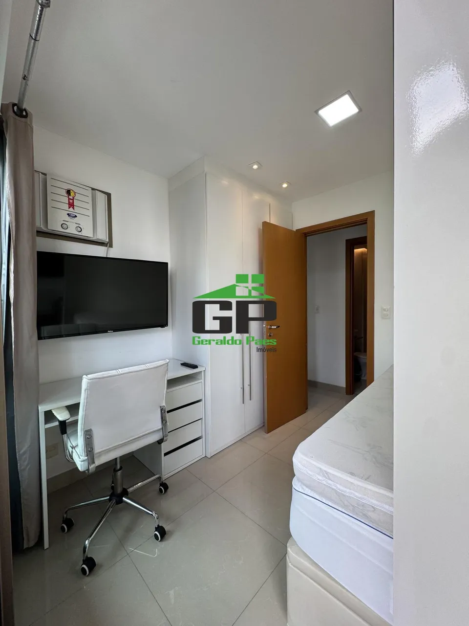 Apartamento de 3 quartos com cozinha americana e varanda — photo 15