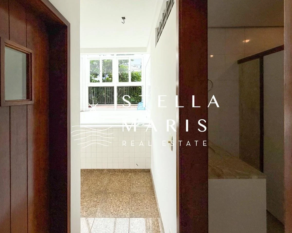240 m² duplex penthouse with balcony grill and views — photo 20
