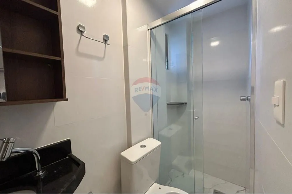 Furnished apartment, 132 m², with a glass-enclosed balcony — photo 60