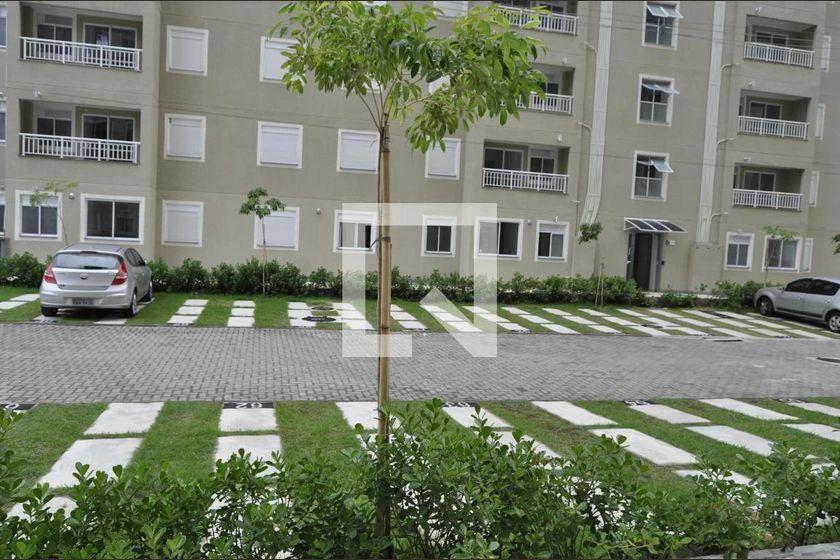 Apartamento de 2 quartos em condomínio com piscina — photo 40