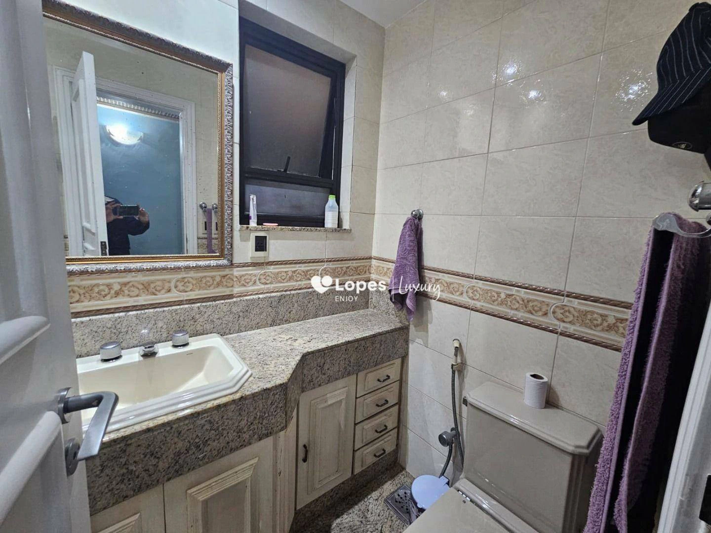 Furnished 3-bedroom apartment with 134 m² — photo 19