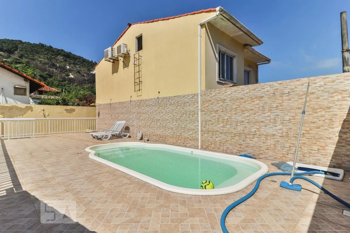 Furnished house with 3 bedrooms and private yard — photo 22
