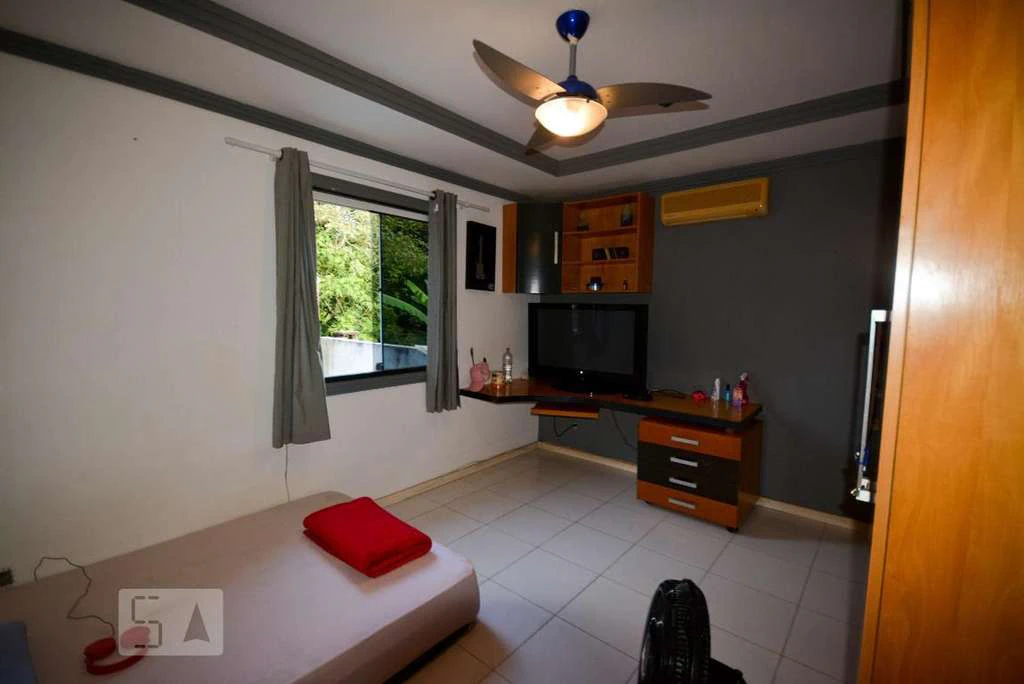5-bedroom house with 6 bathrooms, 500 m² and 4 parking — photo 29