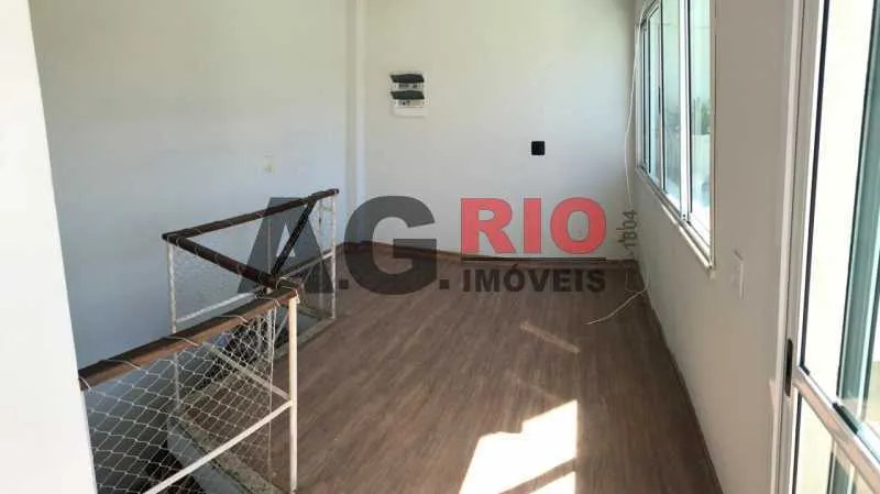 Furnished duplex penthouse with a built-in balcony grill — photo 22