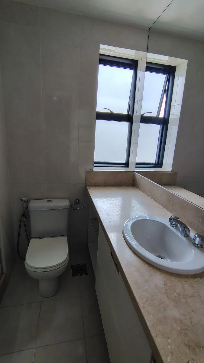 Furnished 249 m² apartment with 3 en-suite bedrooms — photo 19