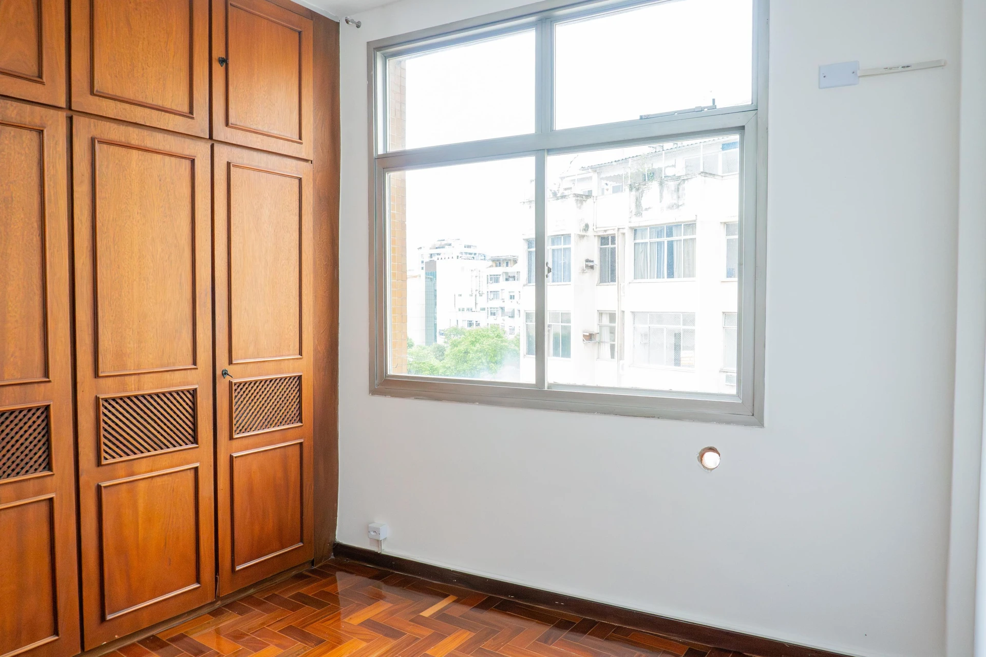 3 quartos e vista para as montanhas: apartamento de 120 m² — photo 25