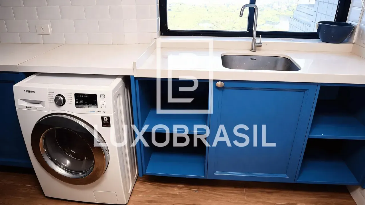 Furnished 3-bedroom apartment with open-plan kitchen — photo 20