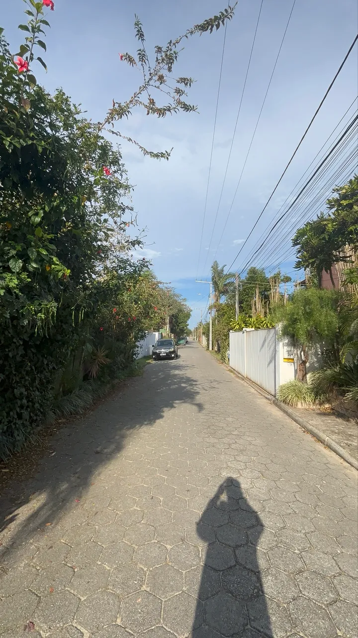 Kitnet mobiliada com área de serviço e máquina de lavar — photo 12
