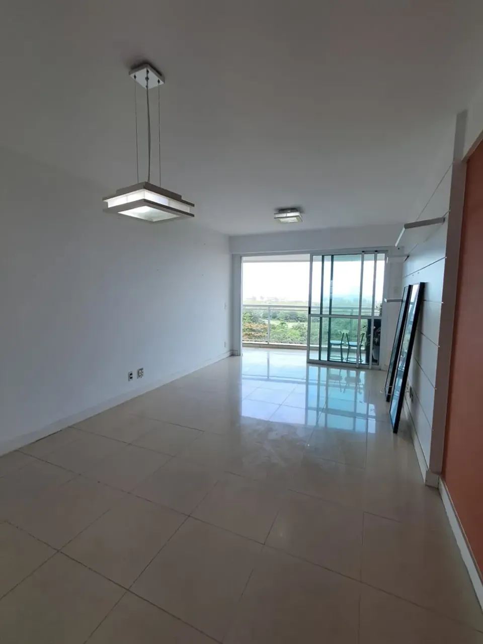 117 m² rental apartment with 3 bedrooms and 2 parking spots — photo 9