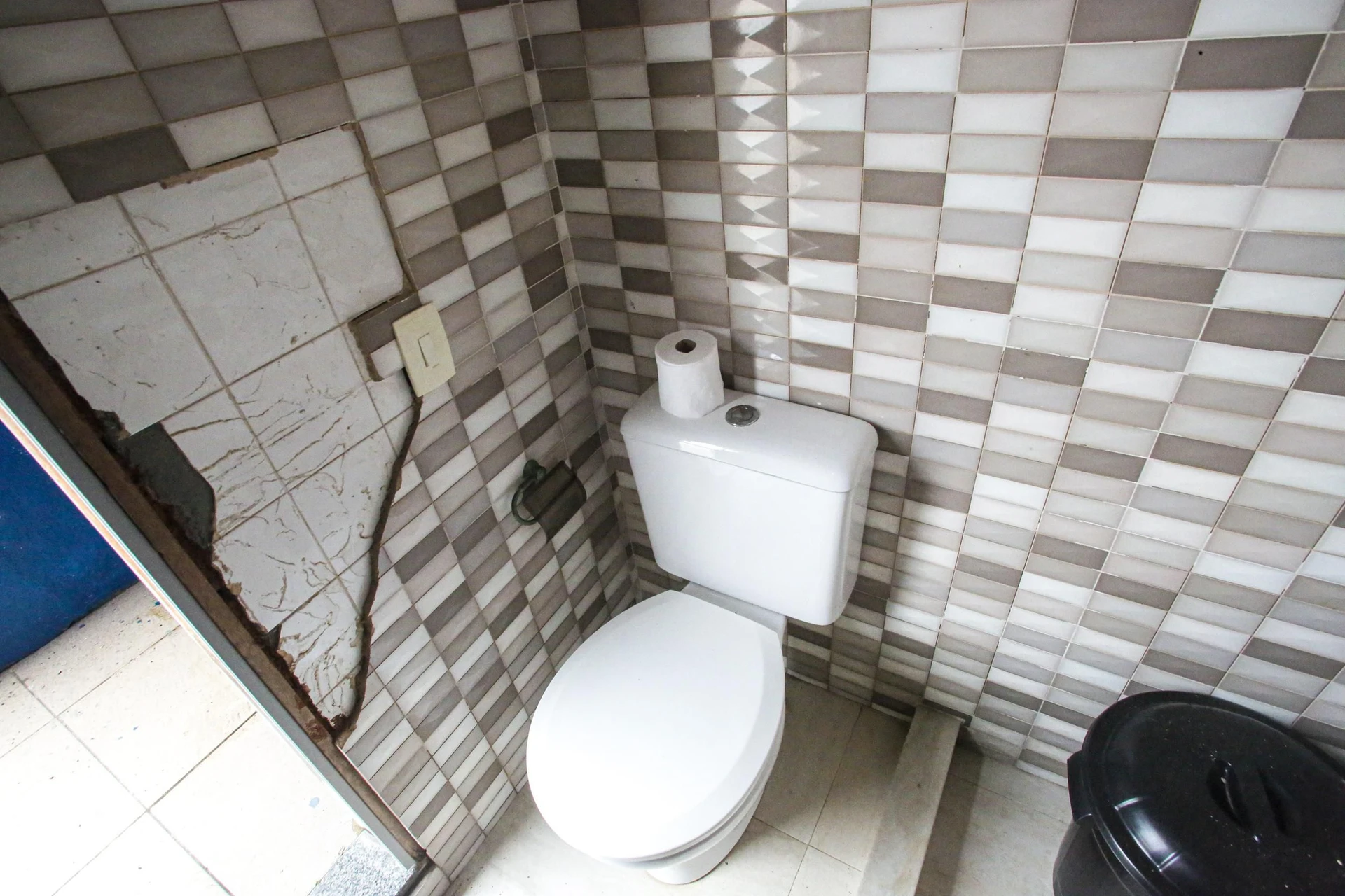 Furnished house, 417 m², with a garden — photo 40