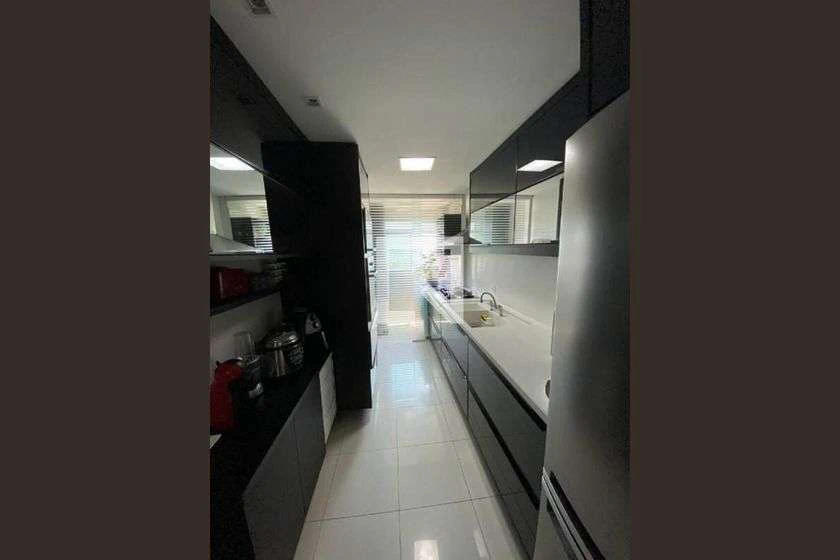 Apartamento mobiliado de 189 m² com 3 suítes — photo 6