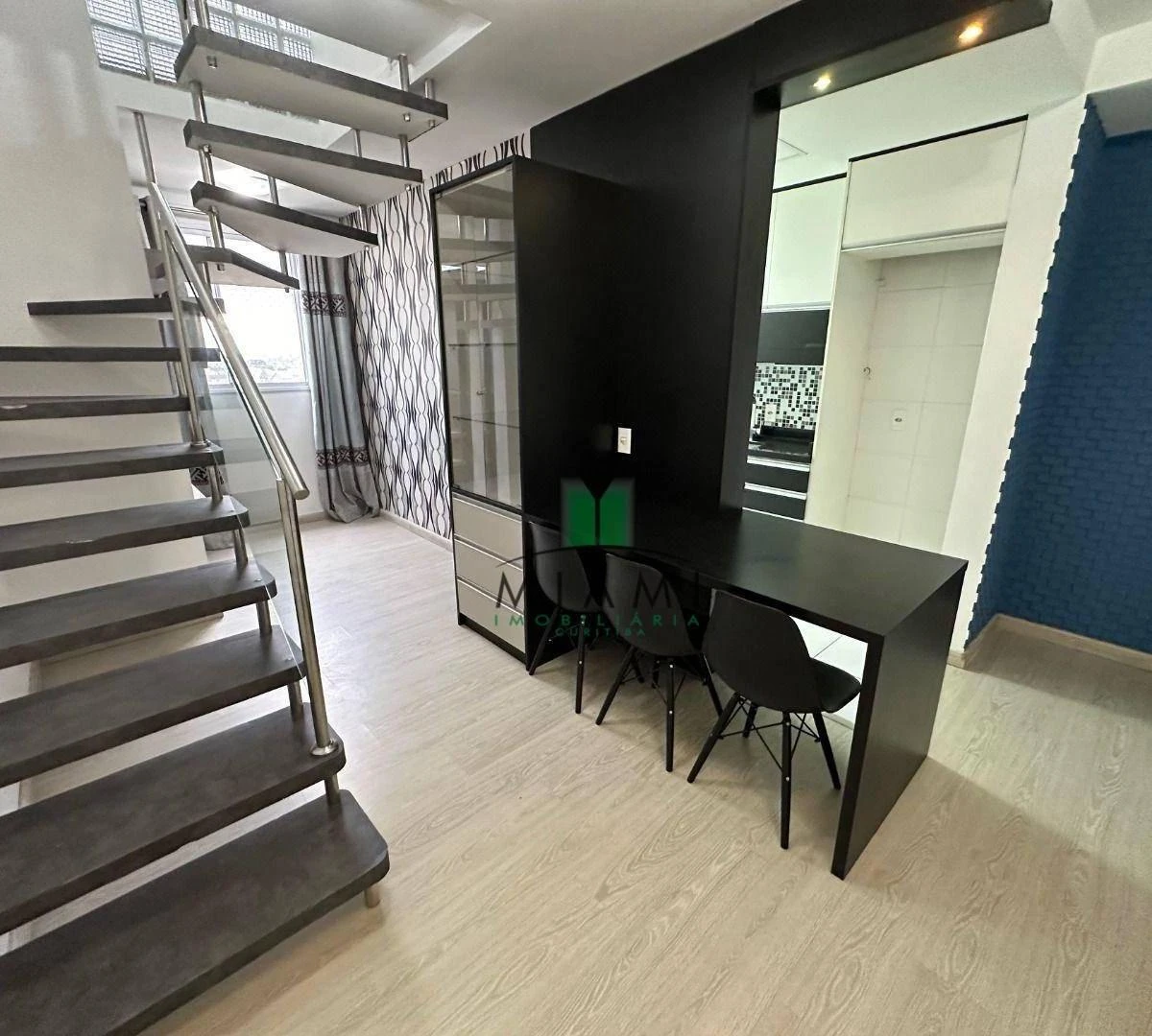 2-bedroom apartment with a washing machine — photo 24