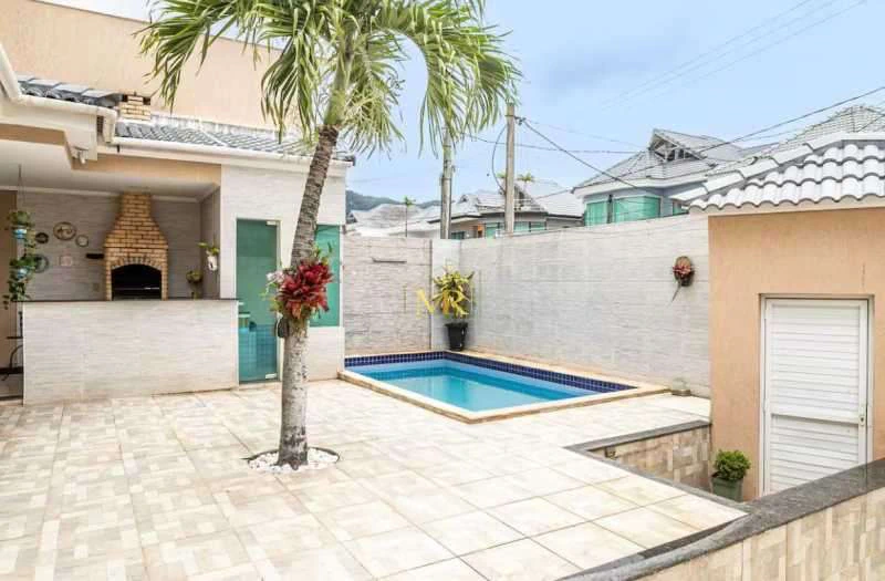Furnished triplex house with 4 suites and 288 m² — photo 9