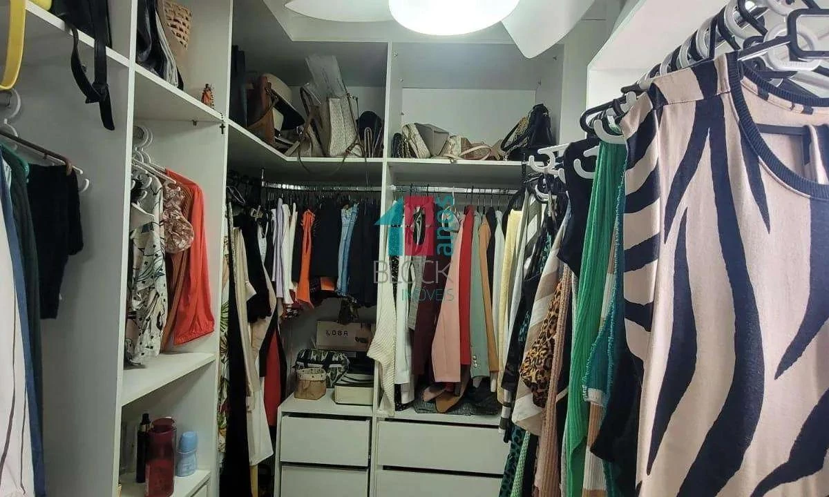 Apartamento mobiliado com 3 quartos e 4 banheiros — photo 28