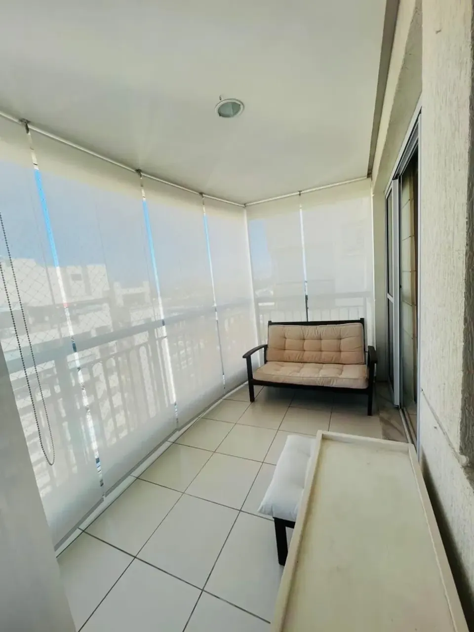 2-bedroom apartment with 2 bathrooms and a balcony — photo 11