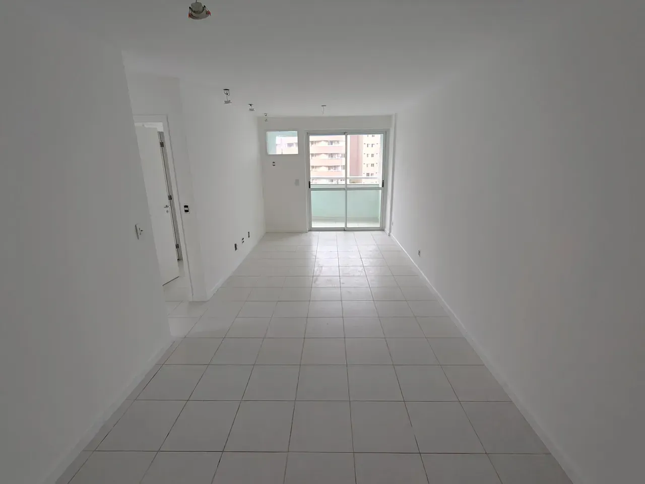 77 m² apartment with 2 bedrooms and 2 bathrooms — photo 8
