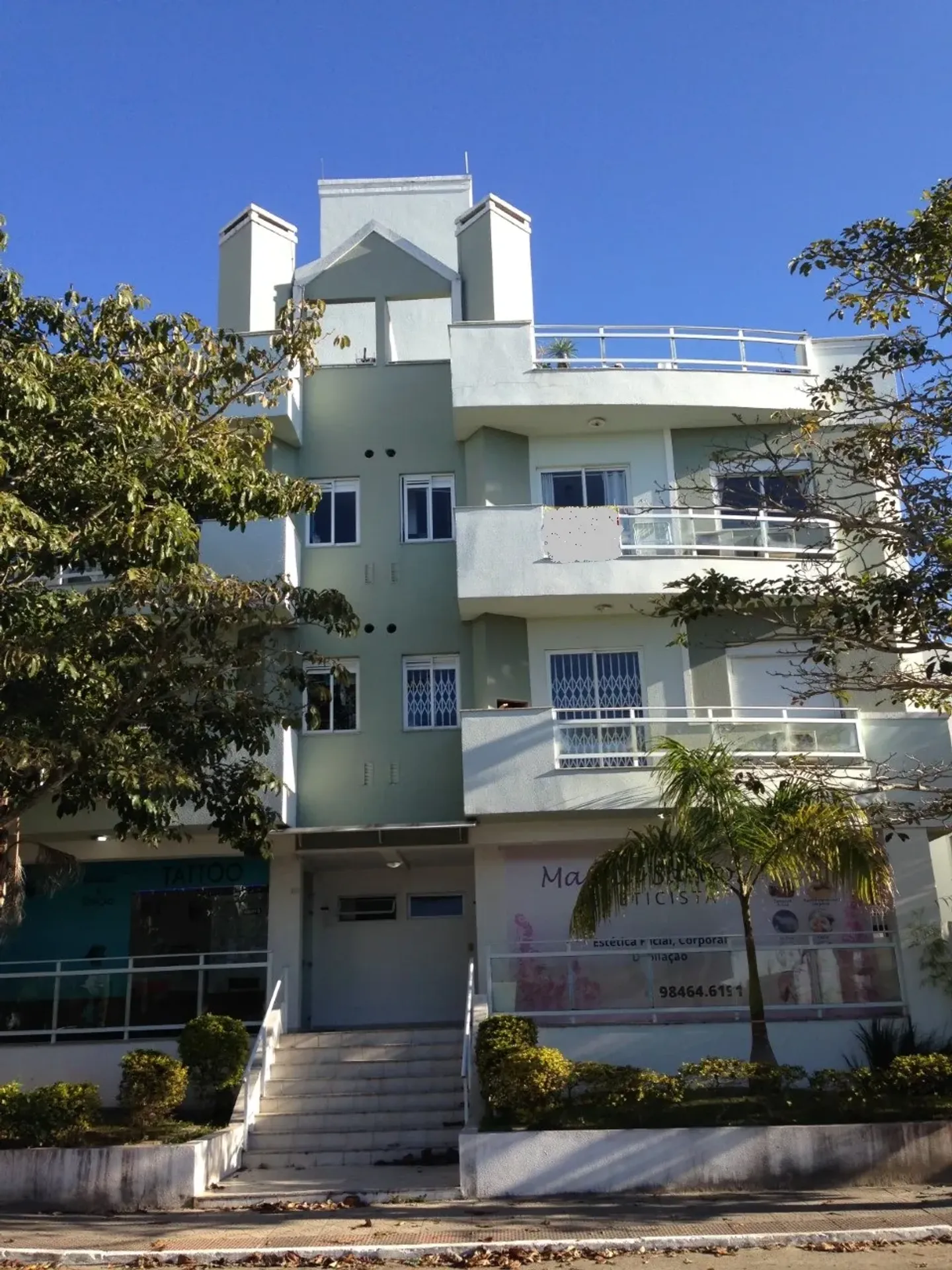 Apartment on the 1st floor with a washing machine — photo 10