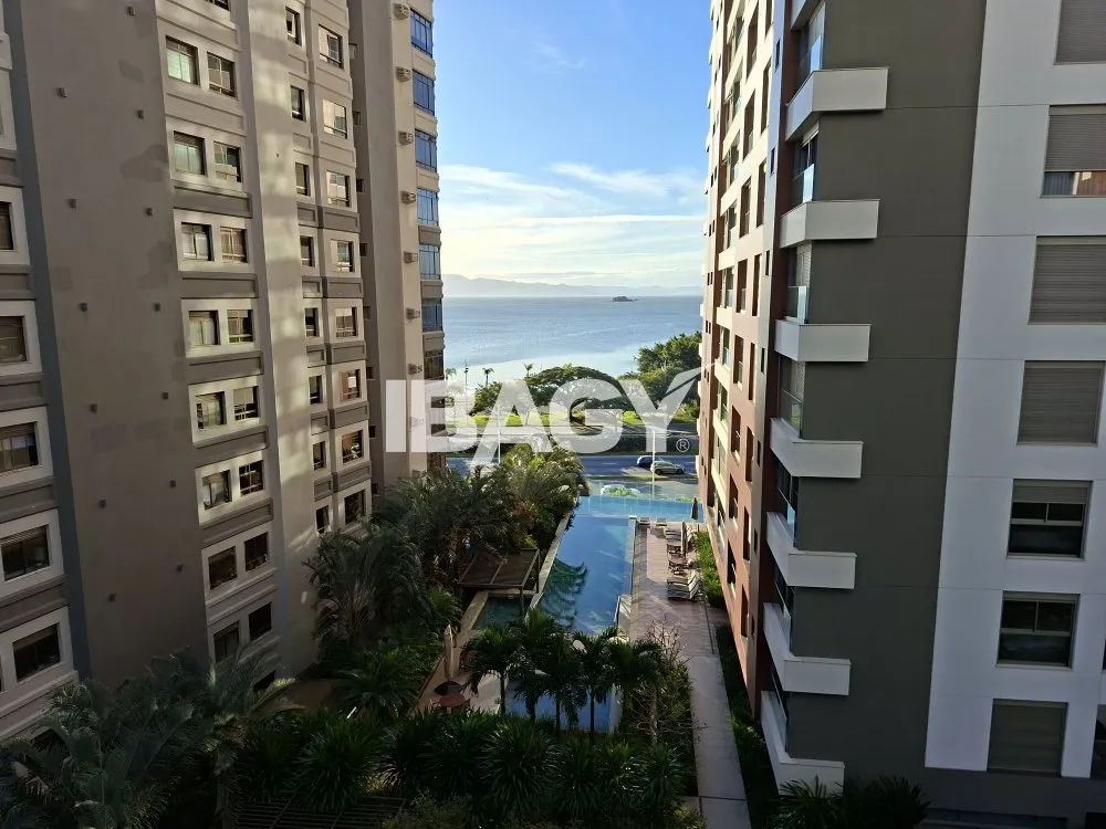 Apartamento amueblado de 3 dormitorios con barbacoa en balcón — photo 15