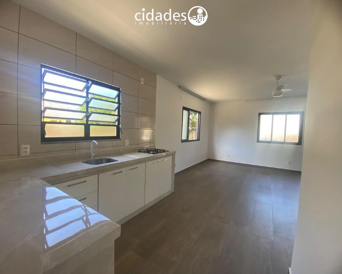 Apartment, 95 m², with wood or laminate floors — photo 9