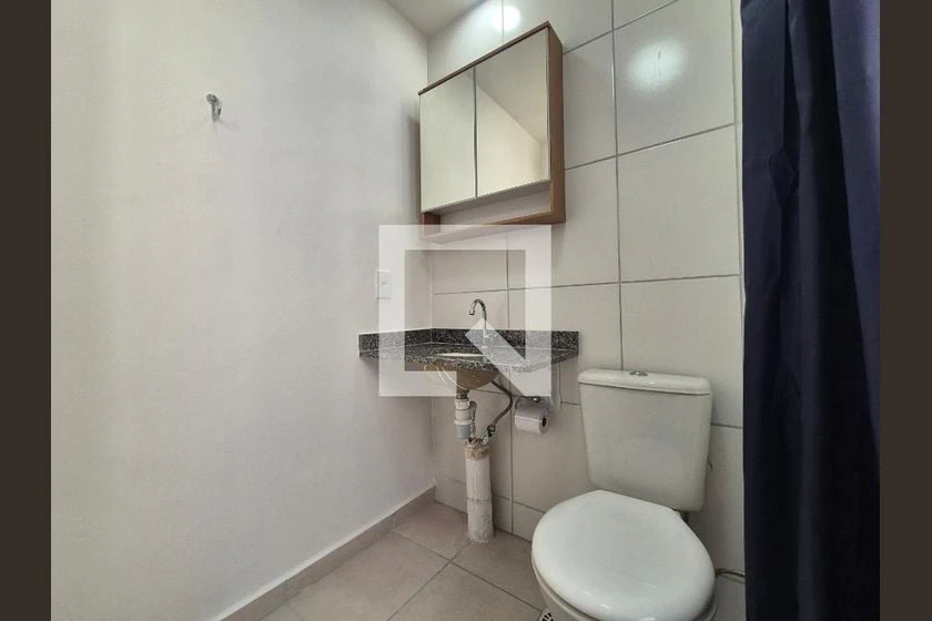 3-bedroom 63 m² apartment with a balcony — photo 21