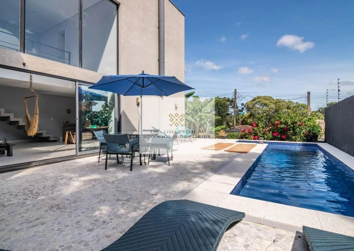3-bedroom house with 280 m² and an open kitchen with gas stove — photo 4