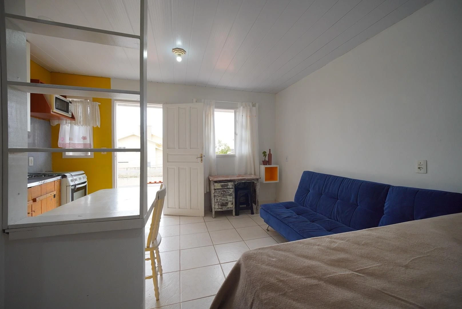 Furnished studio, 30 m², with a washing machine — photo 4